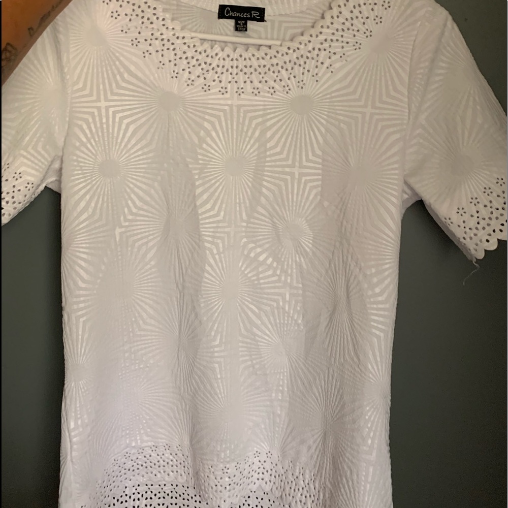 Detailed white shirt.